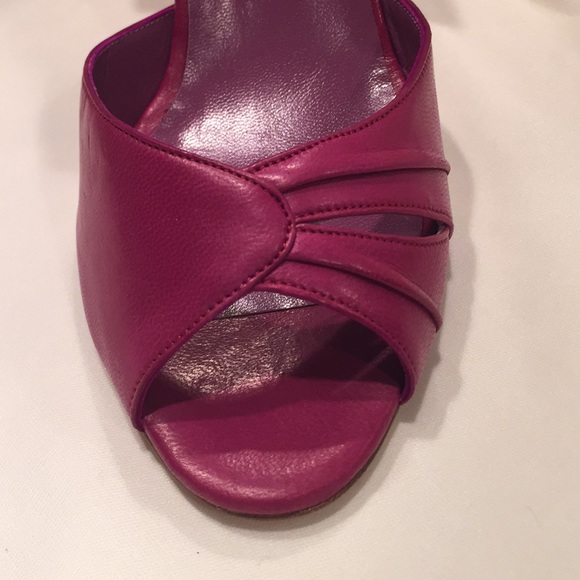 Manolo Blahnik designer heels - Picture 2 of 6